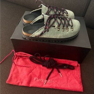 Fugazi Tibet Olive Canvas